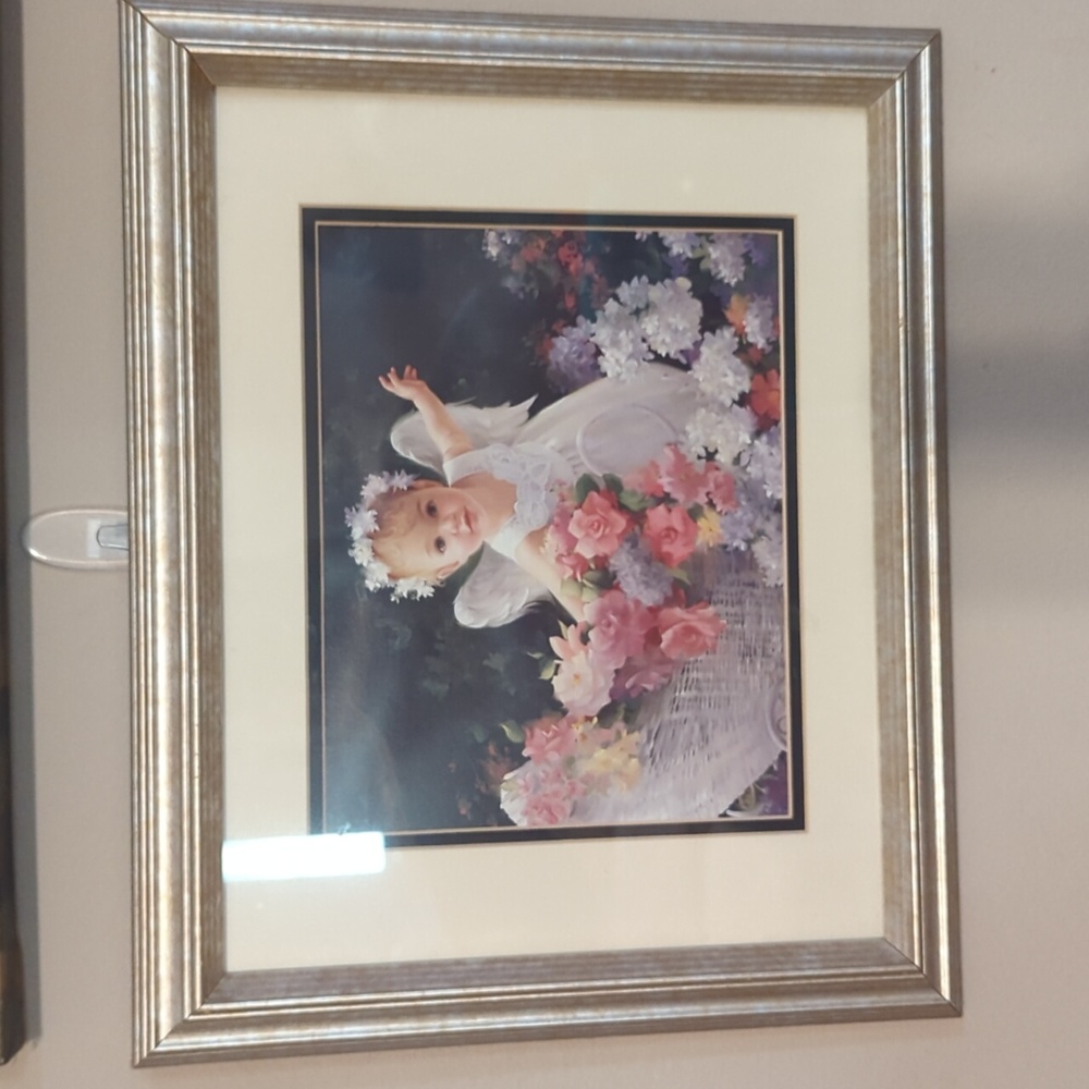 Angel baby picture‎